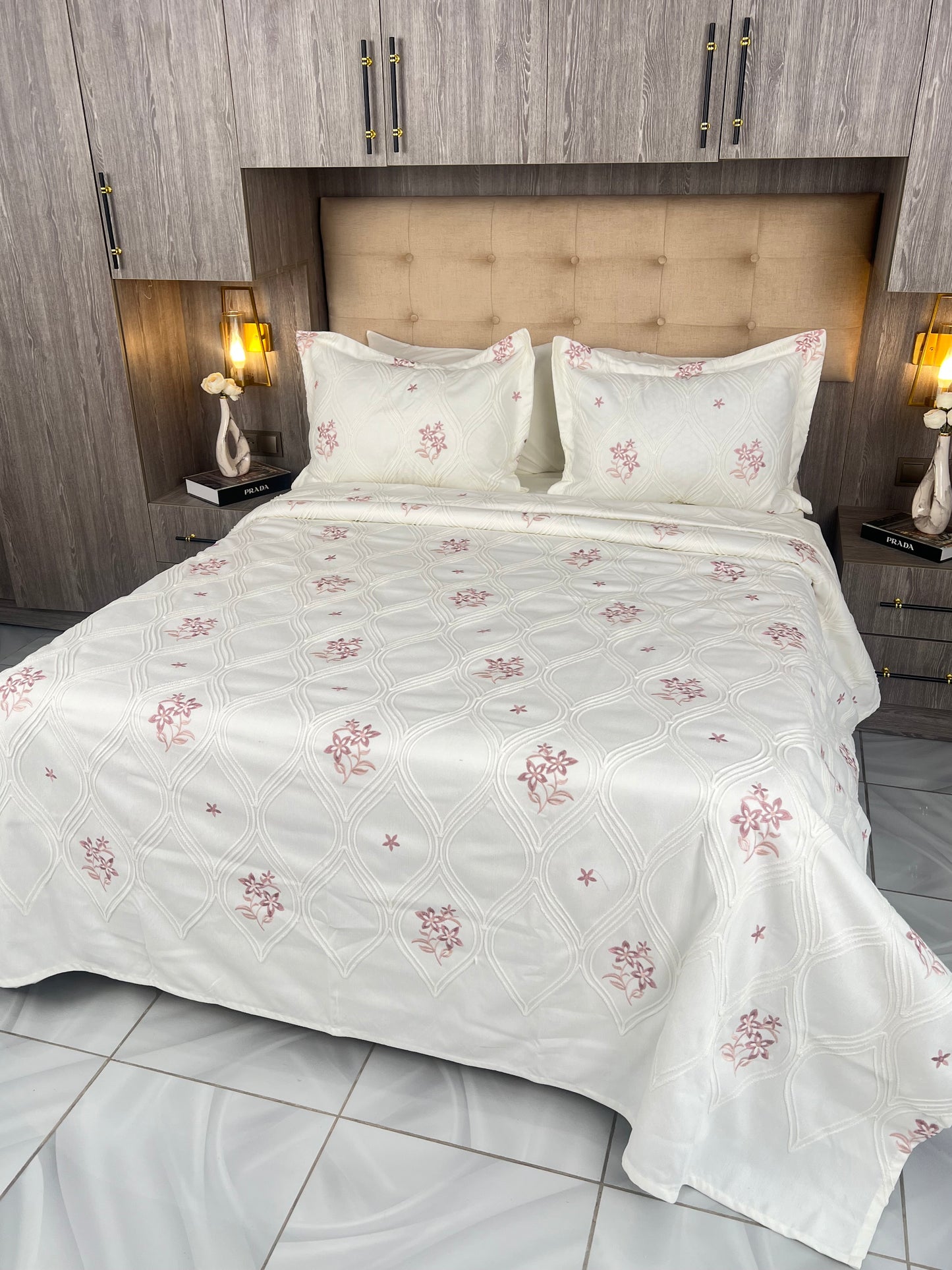 Couvre lit merla rose