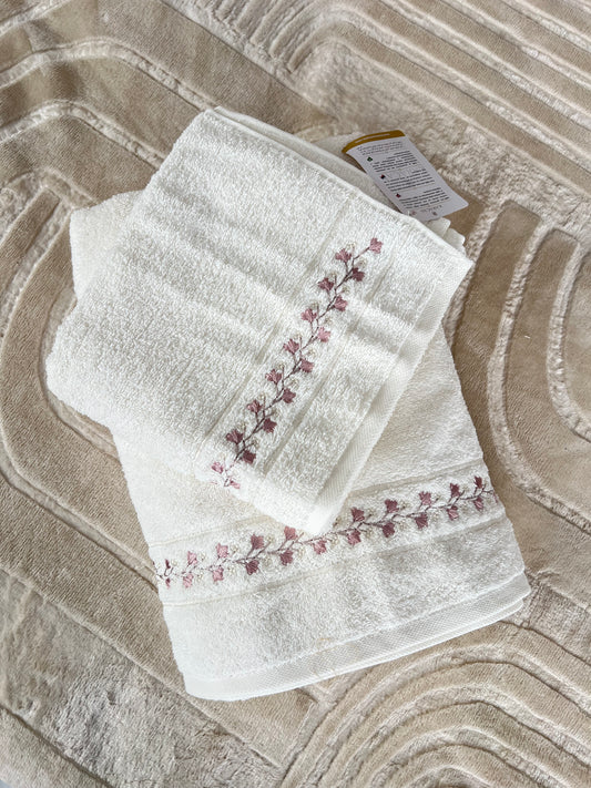 Serviette karacan 2